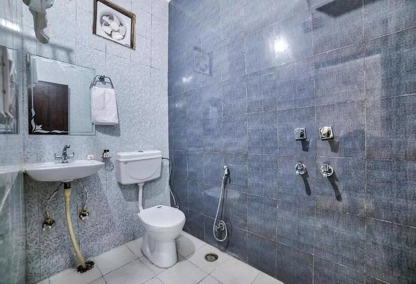 Hotelli O Crown Residency