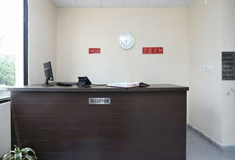 فندق Madhuban Resort