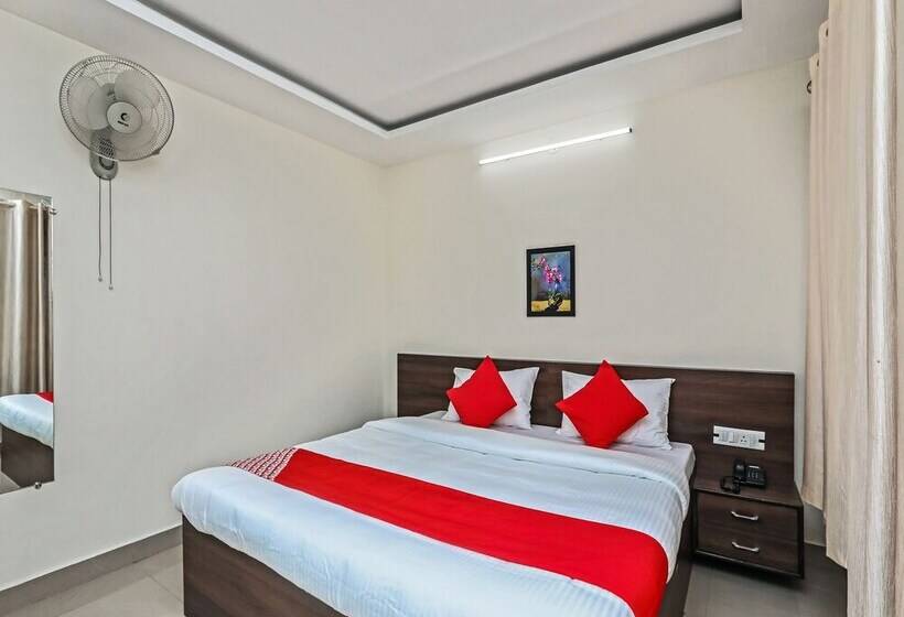 ホテル Orchid Inn By Oyo Rooms