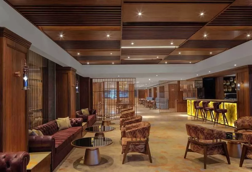 Hotel Radisson Chandigarh Zirakpur