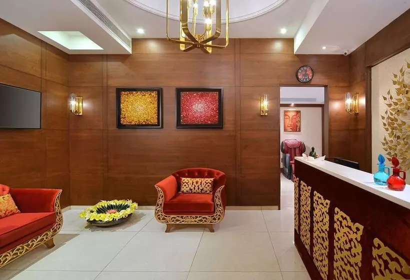 Hotel Radisson Chandigarh Zirakpur