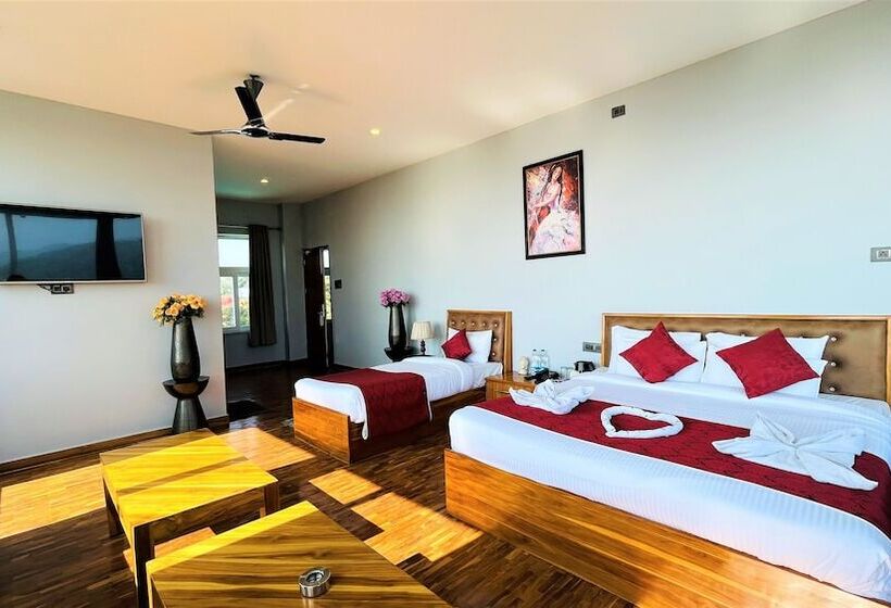 호텔 Sterling Banquet And