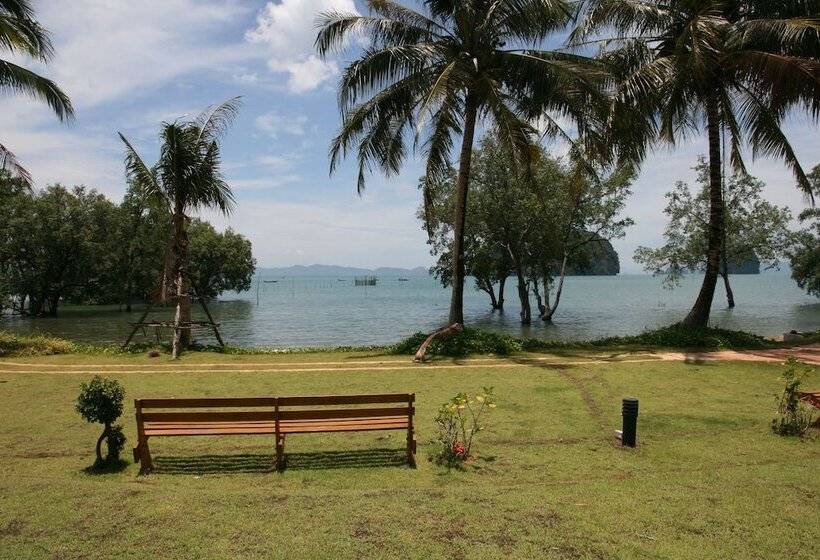 Отель Tha Lane Bay Villa