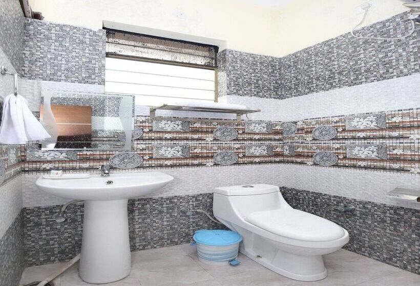 호텔 The Green Park Resort