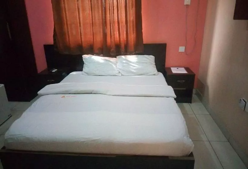 Peak Court Hotels