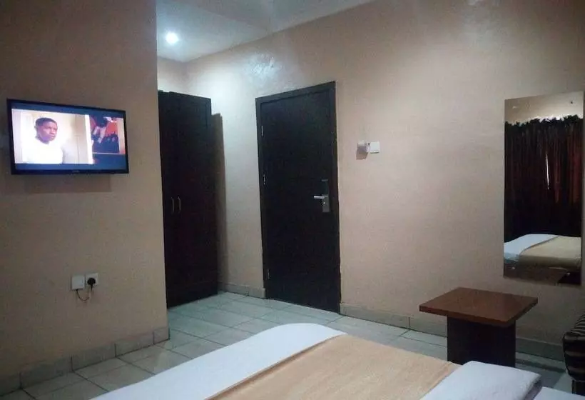Peak Court Hotels