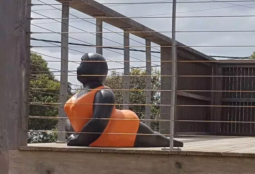 Smith Beach Getaways Beachwood House