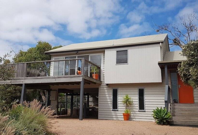 Smith Beach Getaways Beachwood House