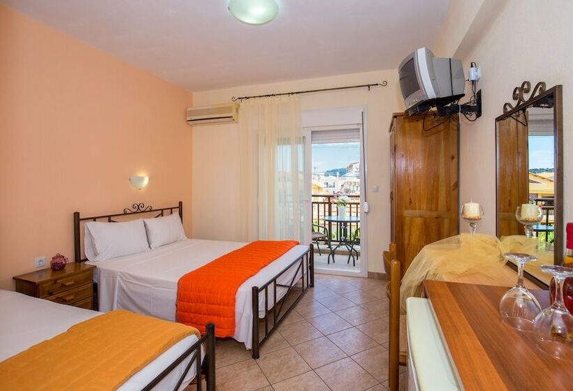 Famelia Studios Lampiris