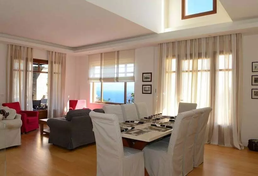 Villa Marina Luxury Villa With Private Pool