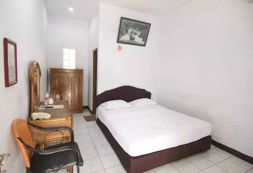 Aamiaismajoitus (B&B) Grand Ciwareng Inn Hotel And Resort