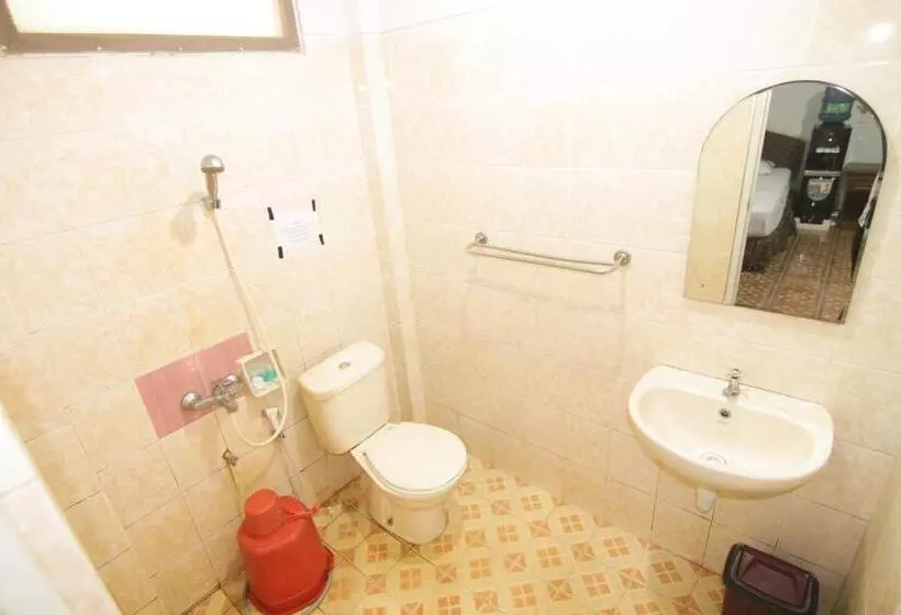 Aamiaismajoitus (B&B) Grand Ciwareng Inn Hotel And Resort