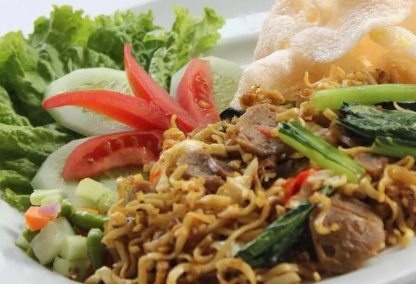 Aamiaismajoitus (B&B) Grand Ciwareng Inn Hotel And Resort