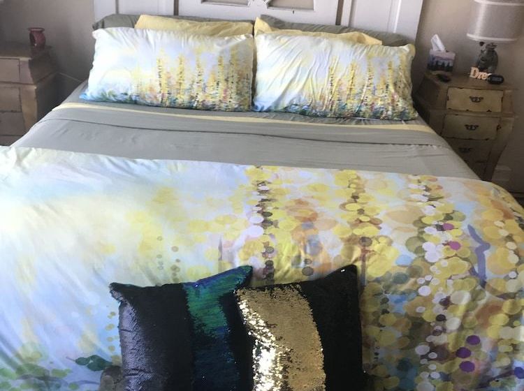 Celestial Rose Bed & Breakfast