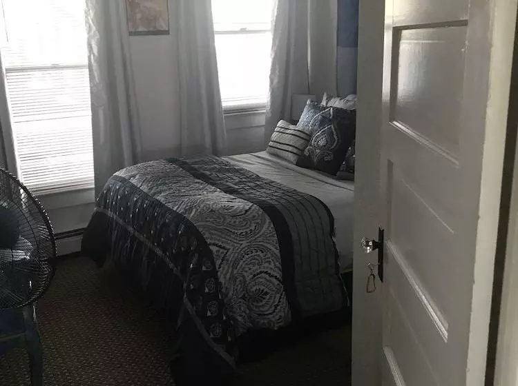 Celestial Rose Bed & Breakfast