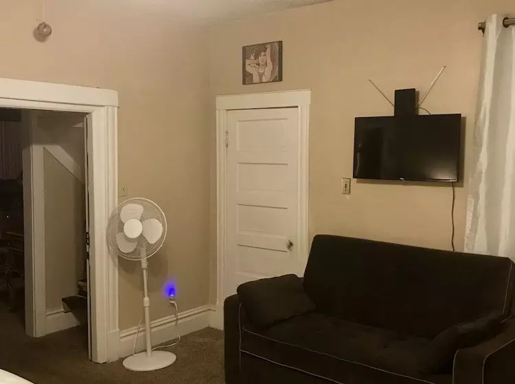 Celestial Rose Bed & Breakfast