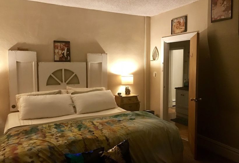 Celestial Rose Bed & Breakfast