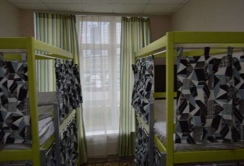 Eburg Hotel   Hostel