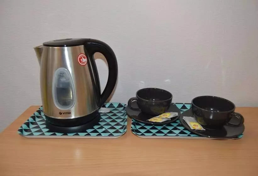 Eburg Hotel   Hostel