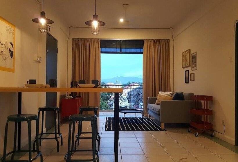 Elopura Vacation Apartment