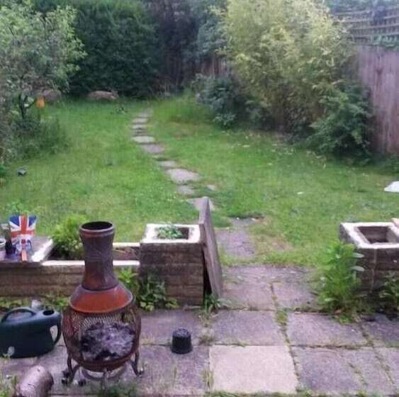 簡易ホテル Lovely Rooms In A Quiet Place Of Woking