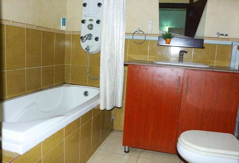 هتل 1804 Boutique