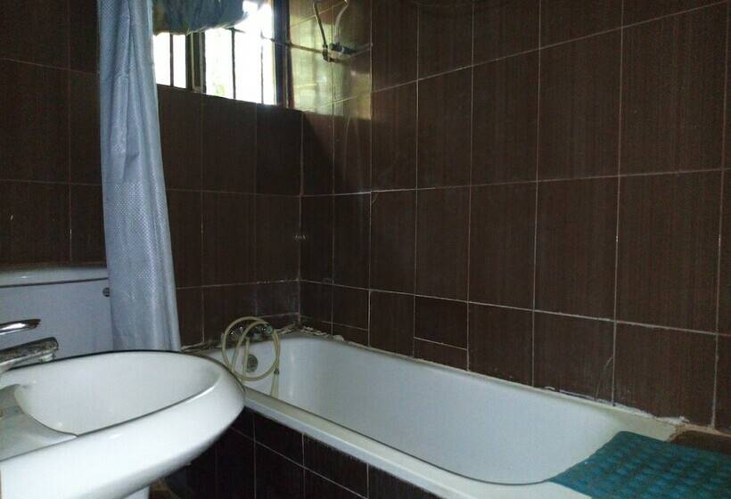 De Aces Hotels & Conference Centre