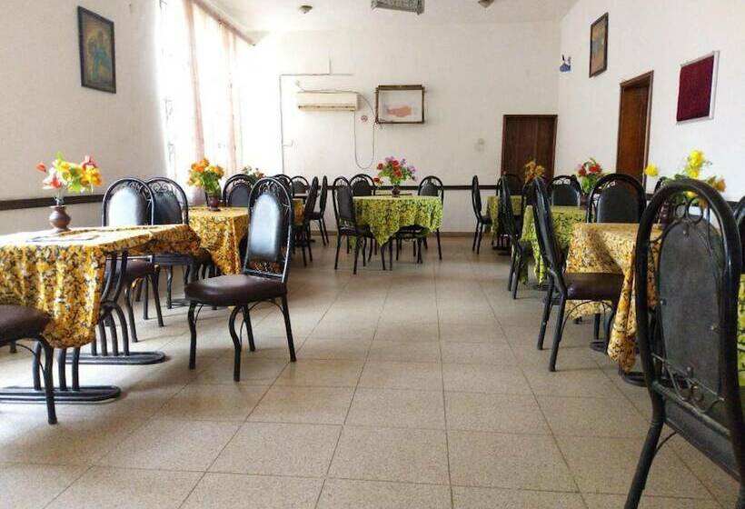 De Aces Hotels & Conference Centre