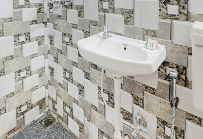 בית מלון כפרי Evershine Guesthouse By Oyo Rooms