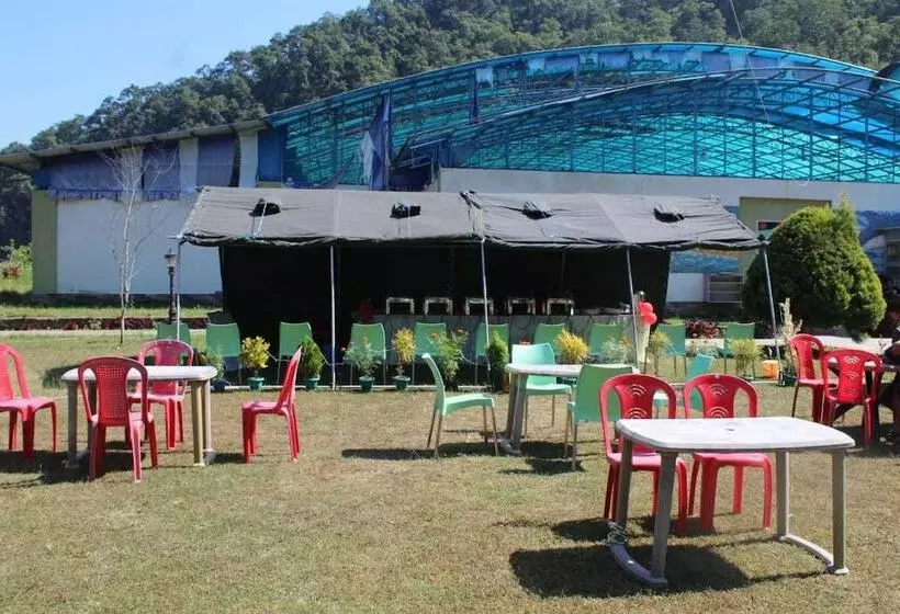 ホテル Golden Mahseer Riverside Resort
