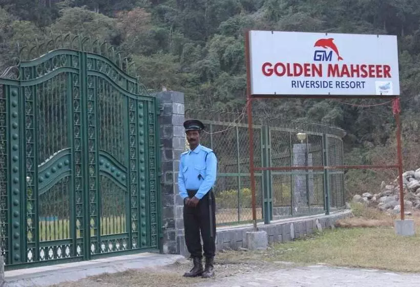 ホテル Golden Mahseer Riverside Resort