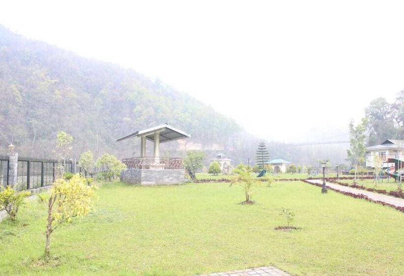 فندق Golden Mahseer Riverside Resort