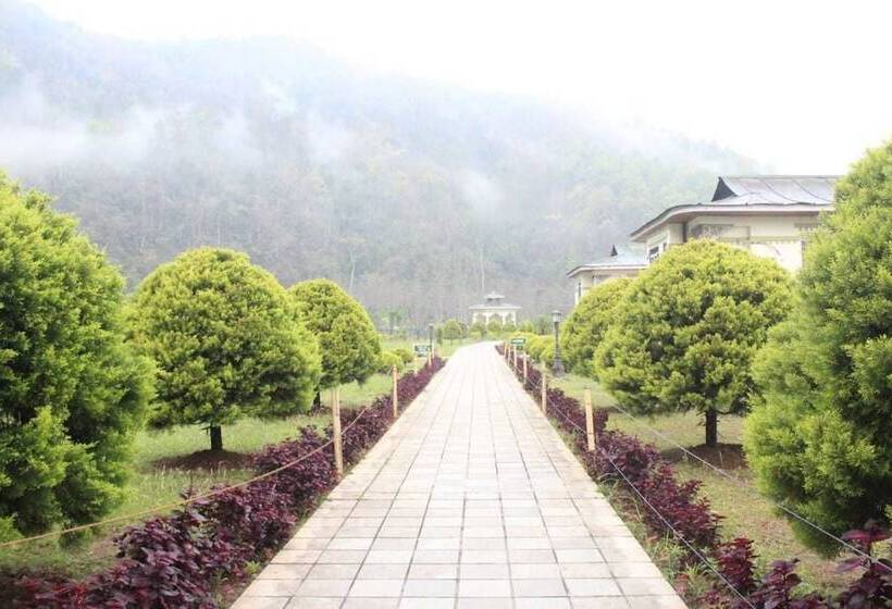 فندق Golden Mahseer Riverside Resort