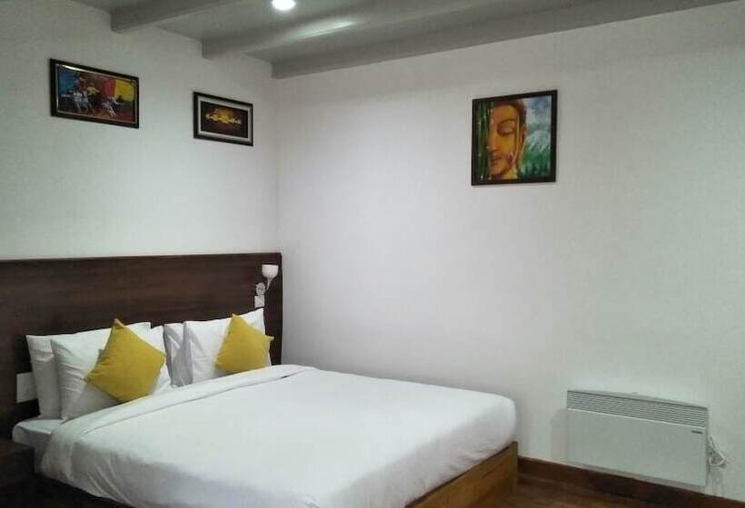 Szálloda Golden Roots Resorts & Spa