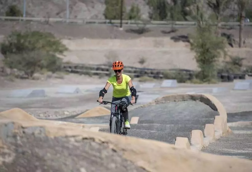 Hotelli Hatta Sedr Trailers Resort