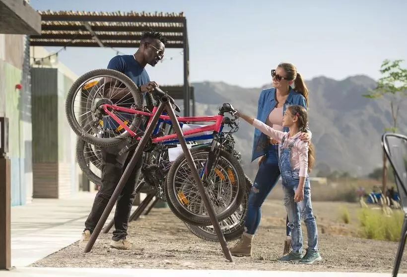 Hotelli Hatta Sedr Trailers Resort