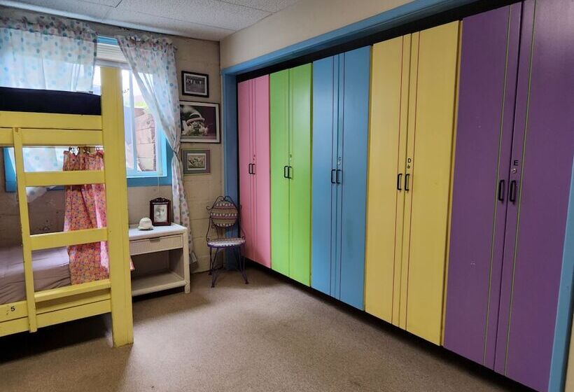 酒店 Inn The Clouds Hostel & Inn