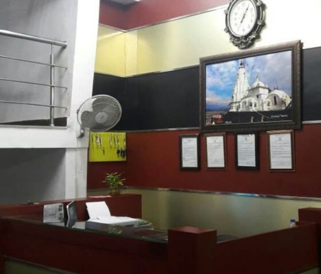 בית מלון כפרי Lords Highway Inn