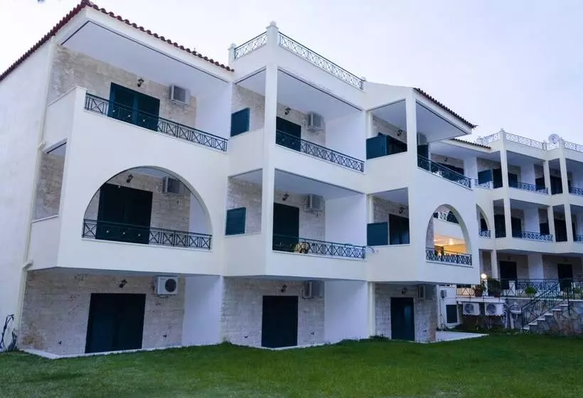 Hôtel Nikolas Studios