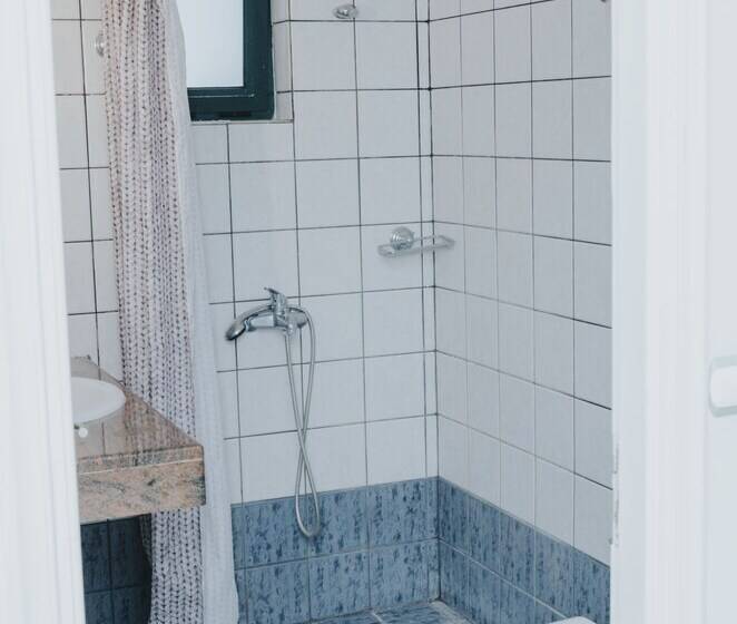 ホテル Nikolas Studios