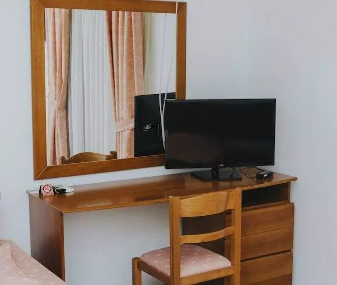 Hôtel Nikolas Studios