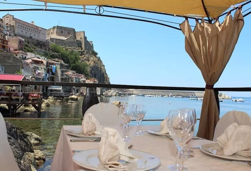 Hotelli Principe Di Scilla