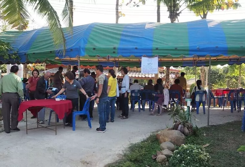 Hotelli Suansaimai Resort