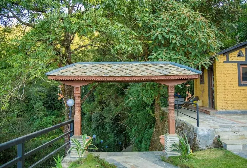 هتل The Lapsi Tree