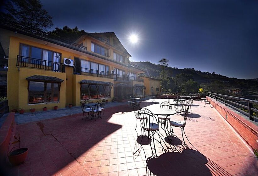 هتل The Lapsi Tree