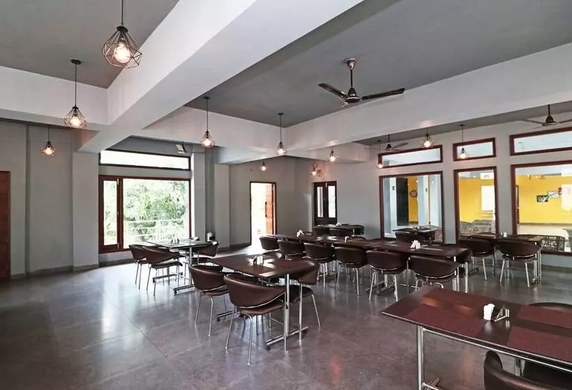 Hotelli Vasavana A Boutique Resort By Oyo Rooms