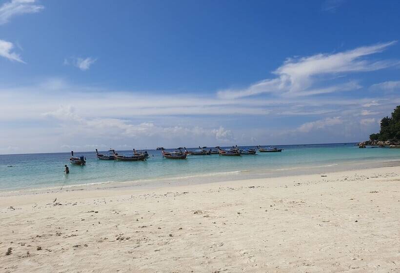 호텔 Zodiac Beach Resort