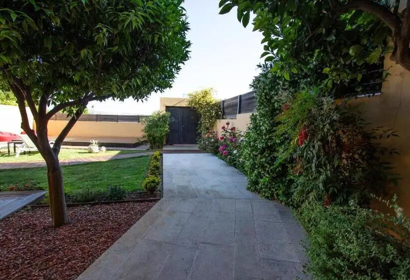 Lida Garden Loft