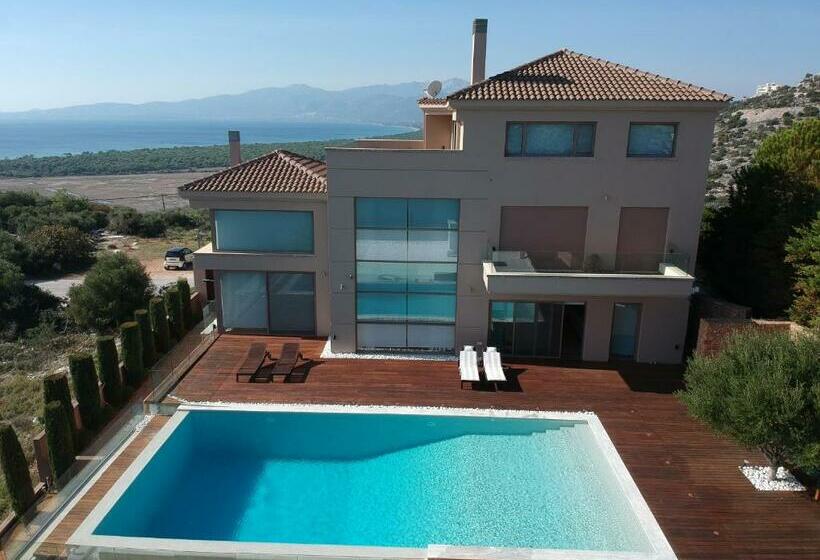 Seaview Peninsula Villa