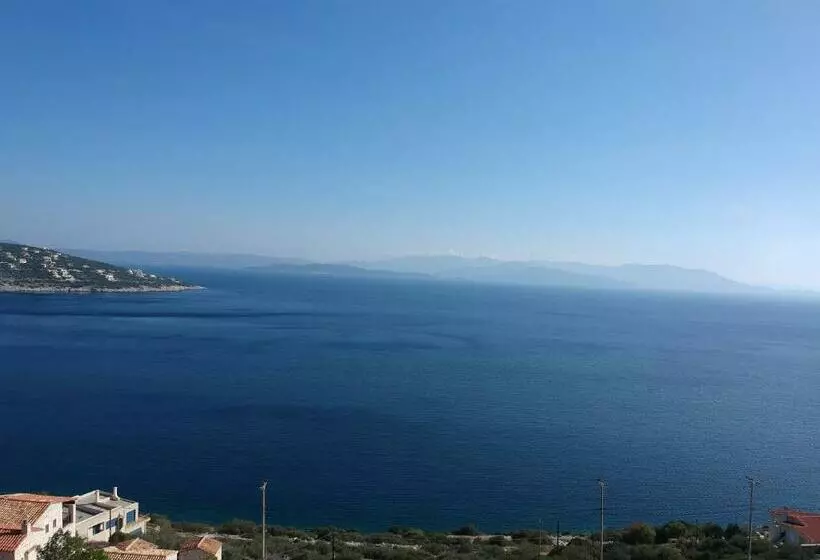 Seaview Peninsula Villa